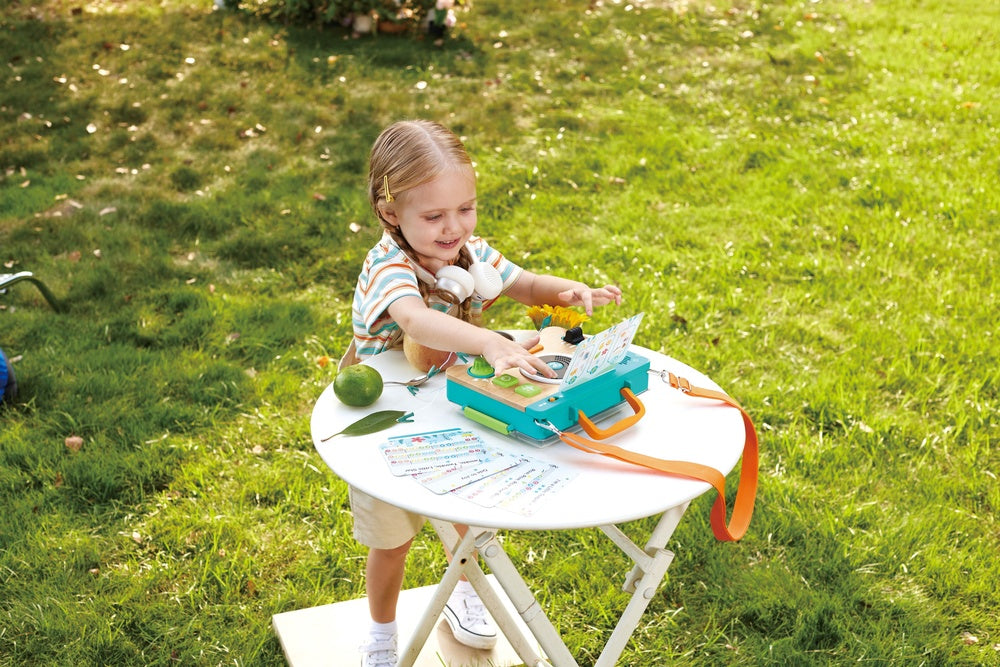 Hape - Nature Fun: Nature's Melodies Lab Kit