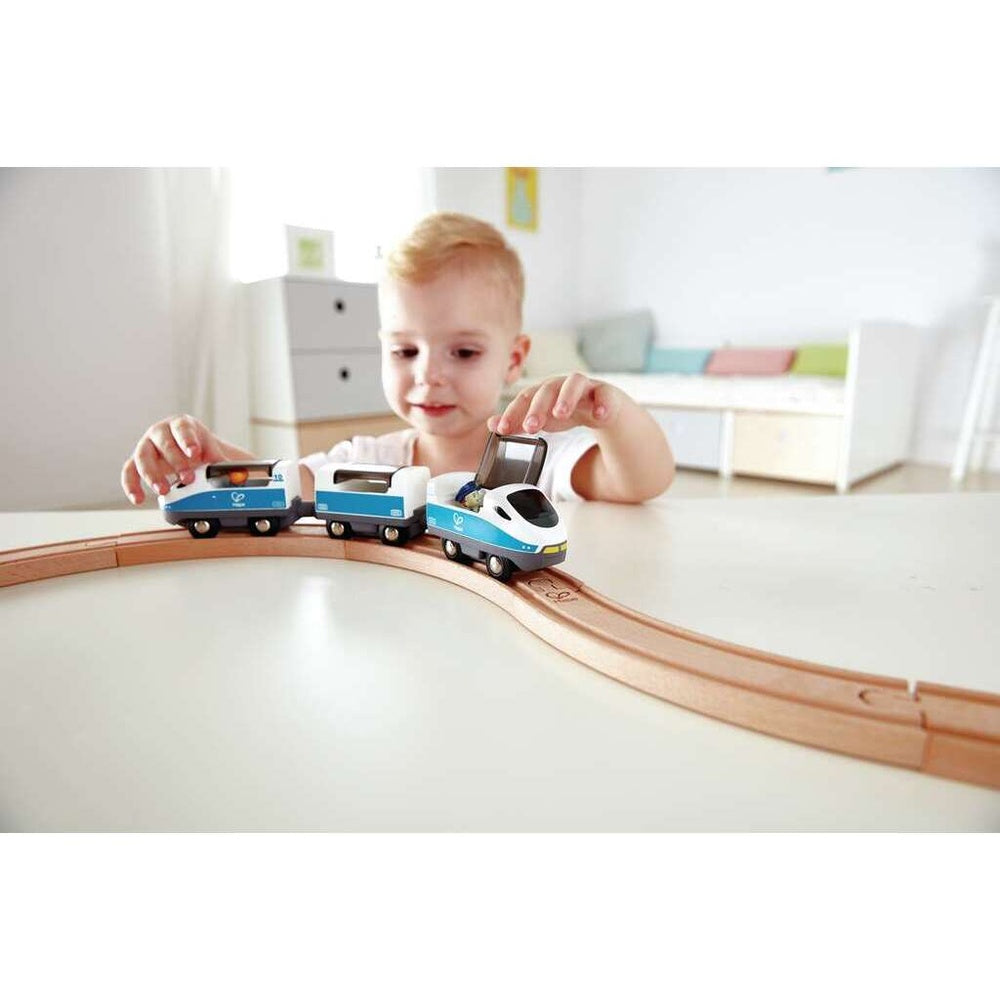Hape - Railway: Passenger Train
