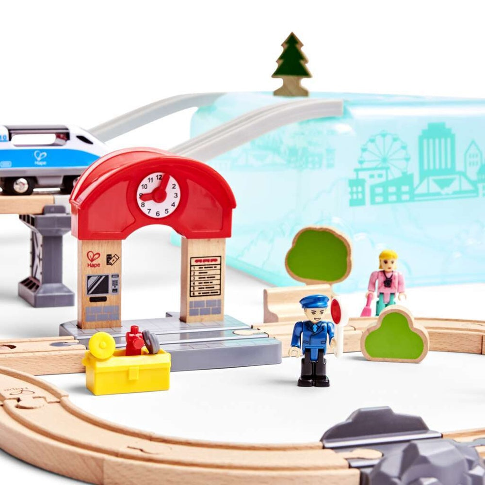 Hape - Railway: City Train Bucket Set