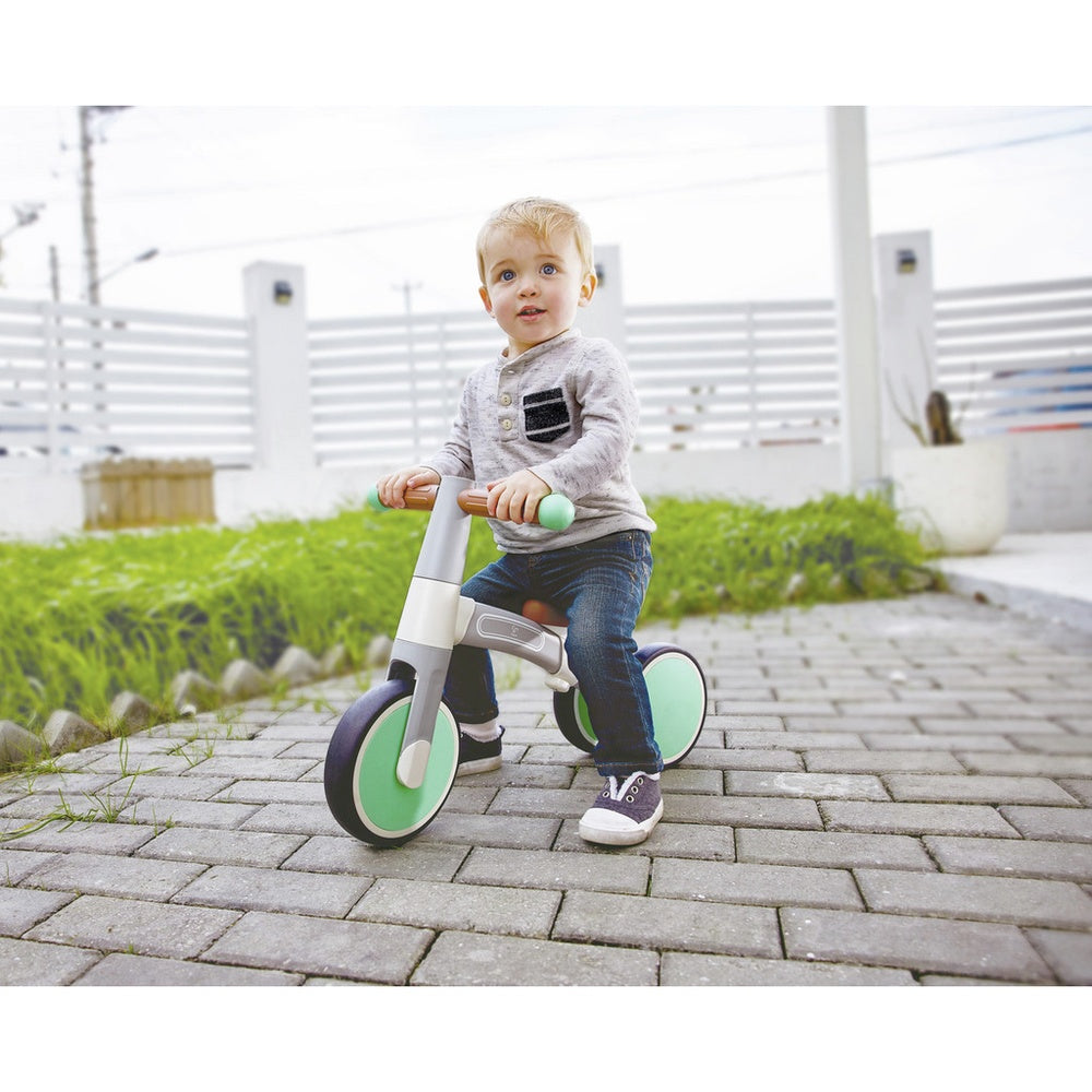 Hape - Ride-Ons & Walkers: First Ride Balance Bike Green