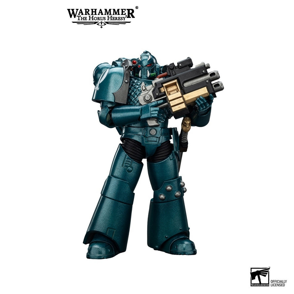 Warhammer Collectibles: 1/18 Scale Alpha Legion Headhunter With Banestrike Combi-Bolter