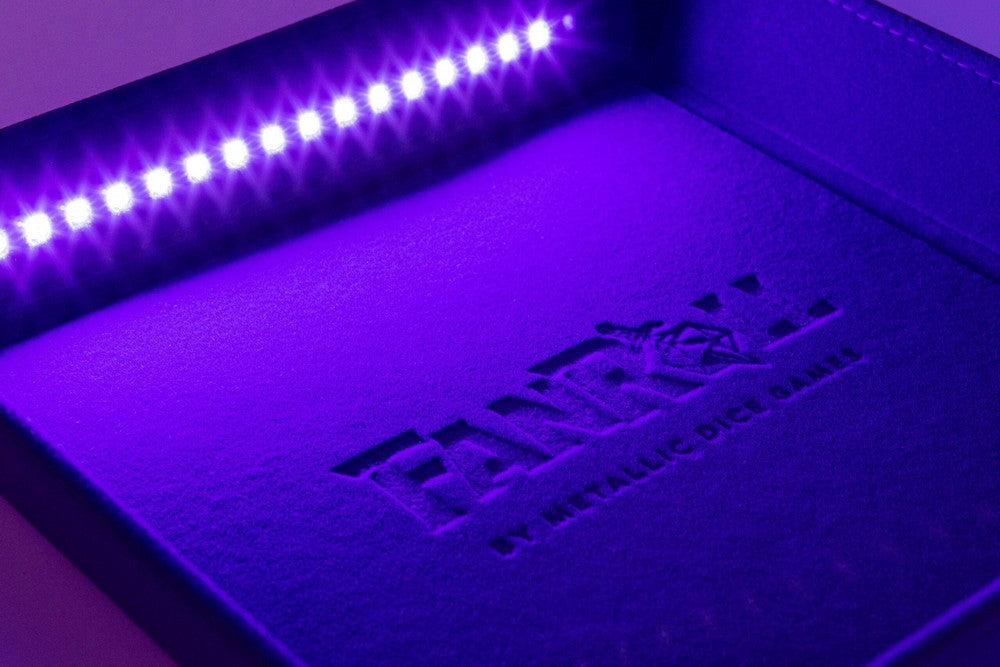 Fanroll: Blacklight Dice Tray with d20: Black