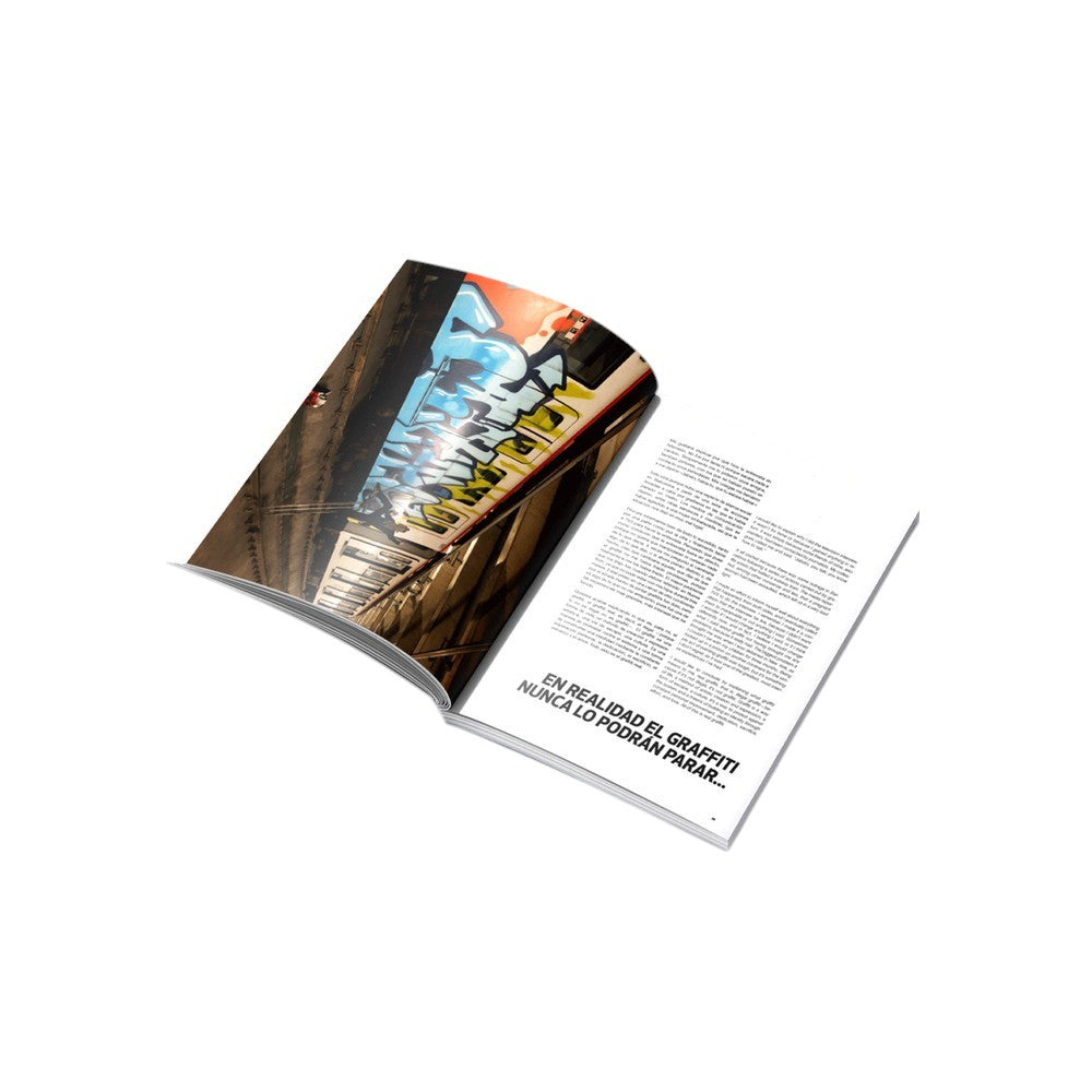 Molotow - Merchandise - Set Bcn Metro Stories Book + Silver Nights Poster