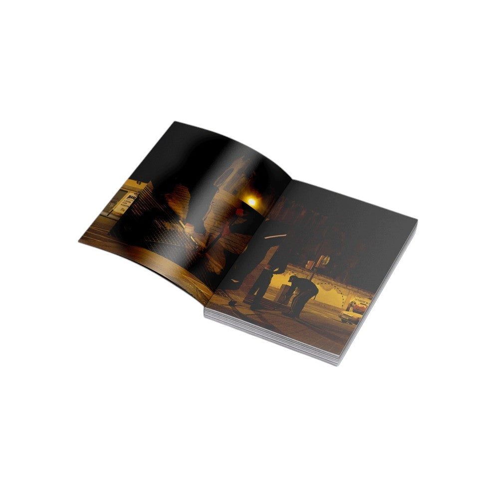 Molotow - Merchandise - Set Bcn Metro Stories Book + Silver Nights Poster