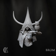 Signature Series Figures - Brom: Witchhorn Iii Academic Bust - Standard Edition