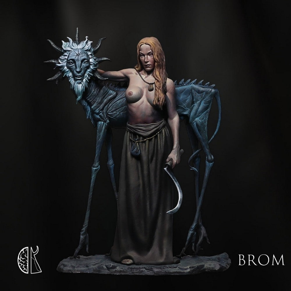 Signature Series Figures - Brom - Star Witch