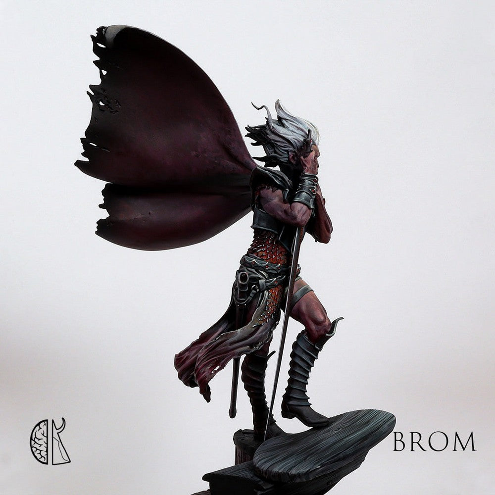 Signature Series Figures - Brom - Black Sword