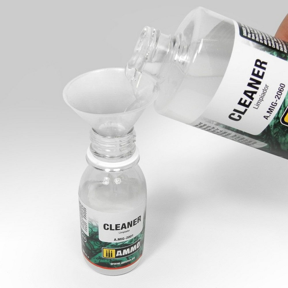 Ammo by MIG - Accessories - Plastic Funnels: 30mm and 50mm