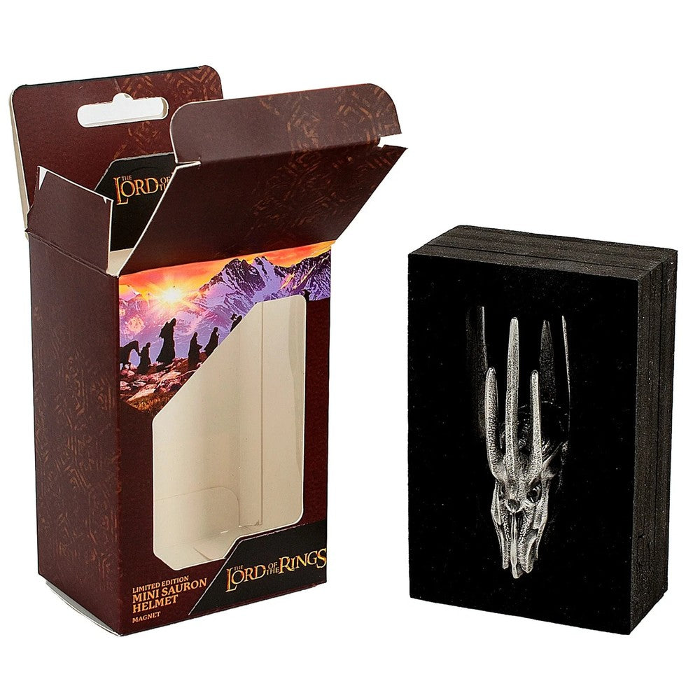 Lord of the Rings: Sauron Helmet Magnet Collectible