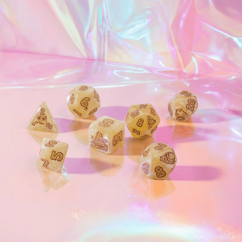 Q Workshop - Capybara Dice Set: Sleepie