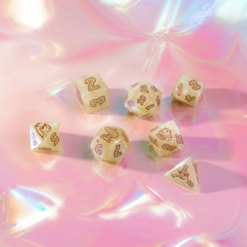 Q Workshop - Capybara Dice Set: Sleepie