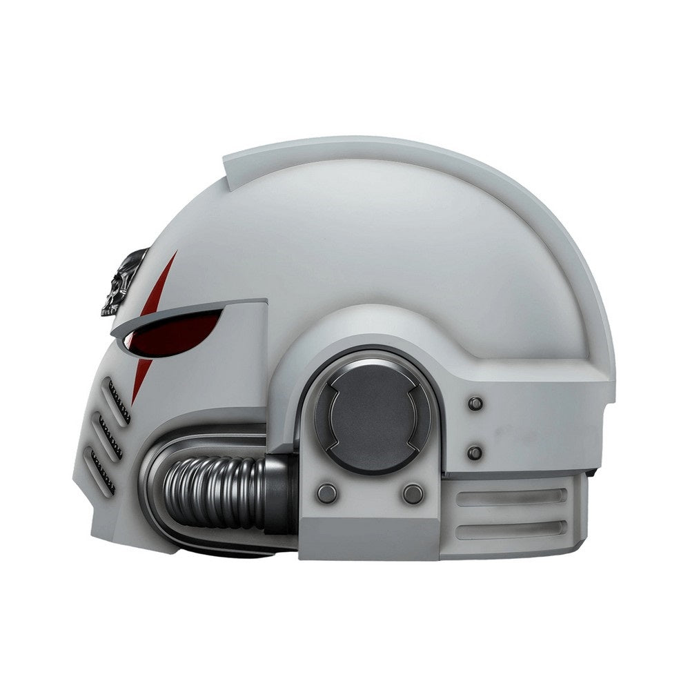 Warhammer Collectables: 1/1 Scale White Scars MkX Helmet