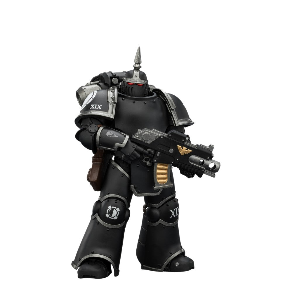 Warhammer Collectables: 1/18 Raven Guard MK III Tactical Legionary with Bolter