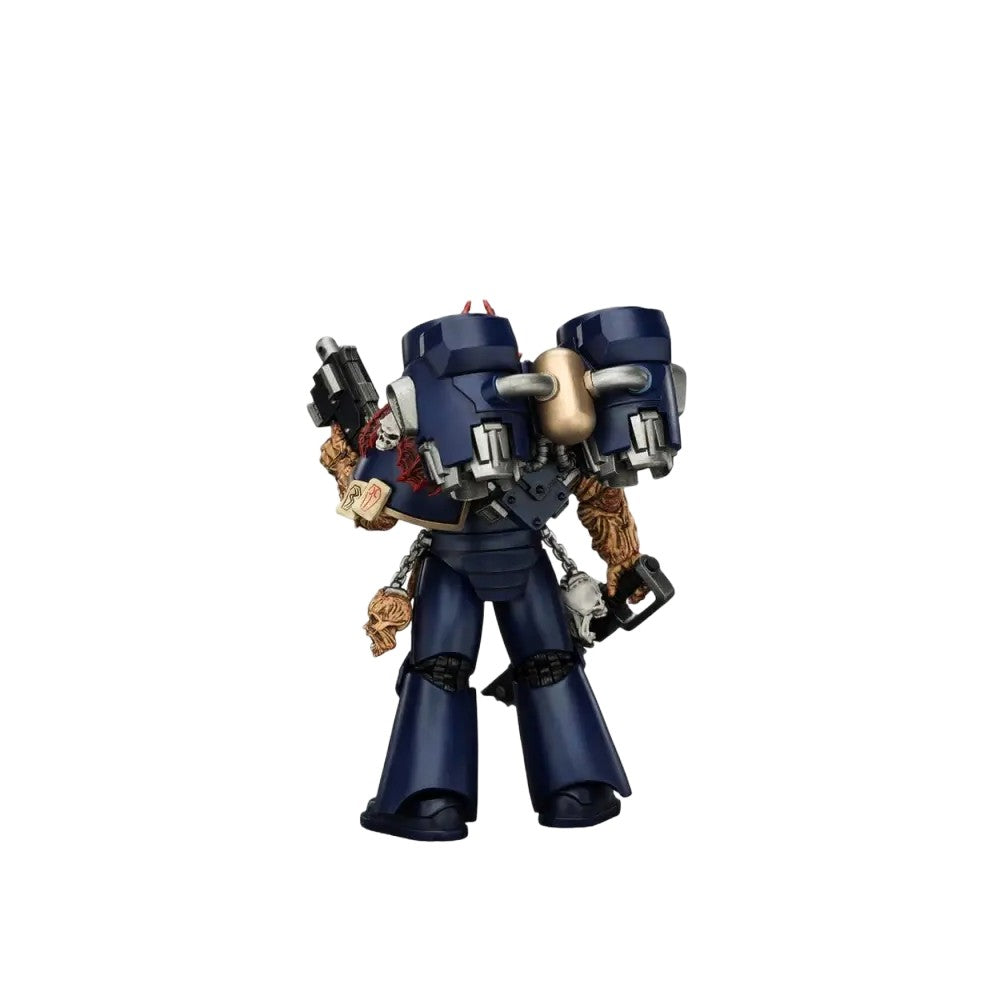 Warhammer Collectibles: 1/18 Scale Night Lords Night Raptor 2