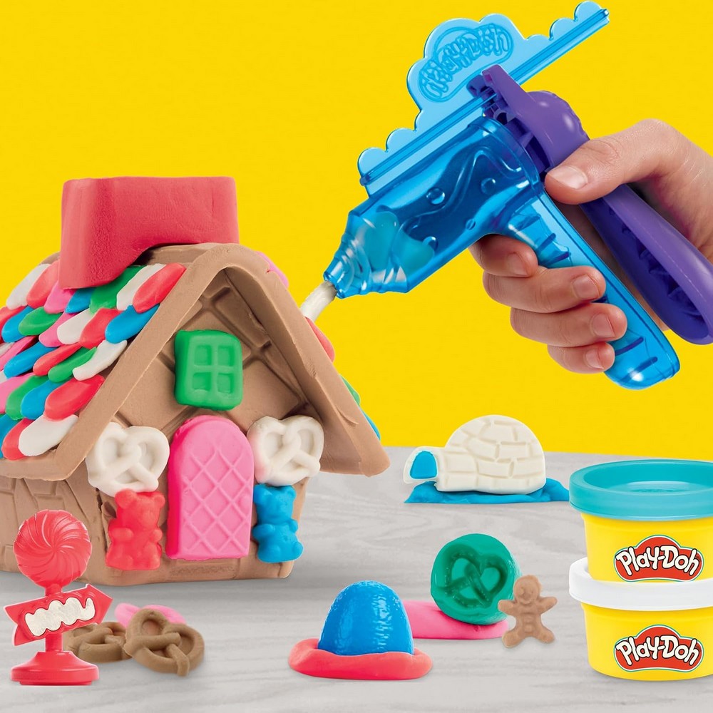 Playdoh Gingerbread House