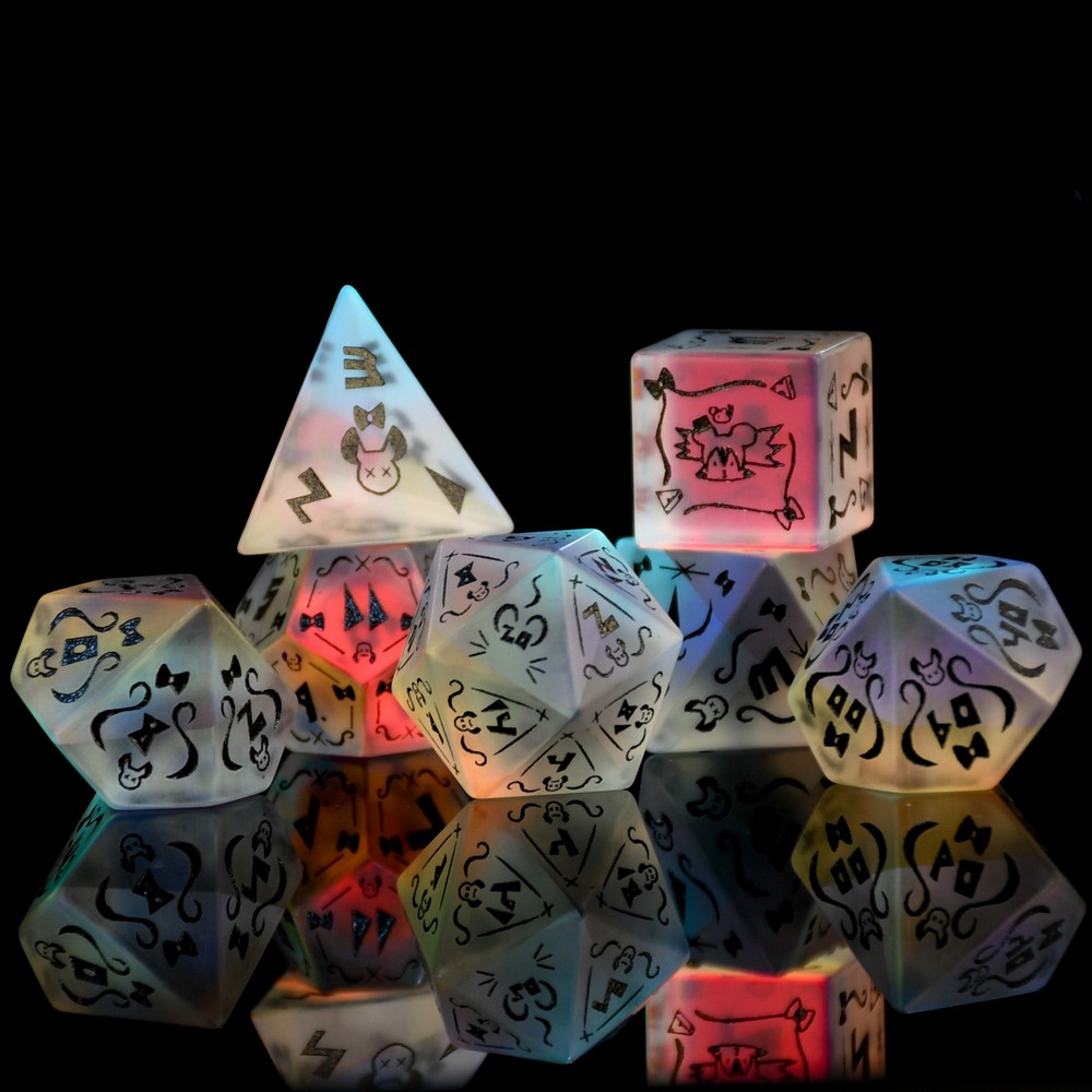 Hakos Baelz Frosted Glass Dice Set