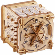 Escape Room in a Box - Cluebox Cambridge Labyrinth