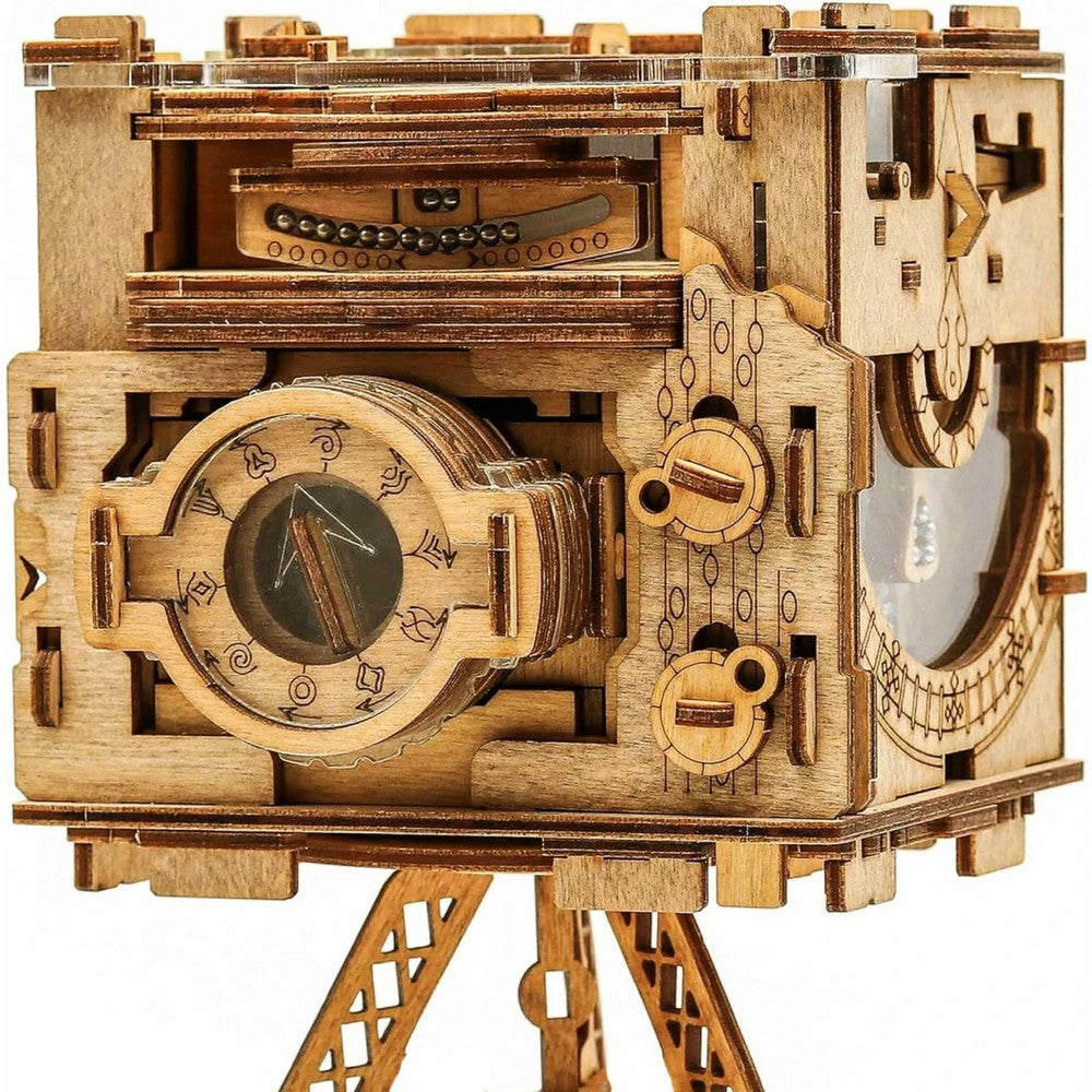 Escape Room in a Box - Cluebox Sherlock's Camera