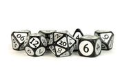Fanroll: 16mm Enamel Acrylic Poly Dice Set: Black w/ Silver Enamel