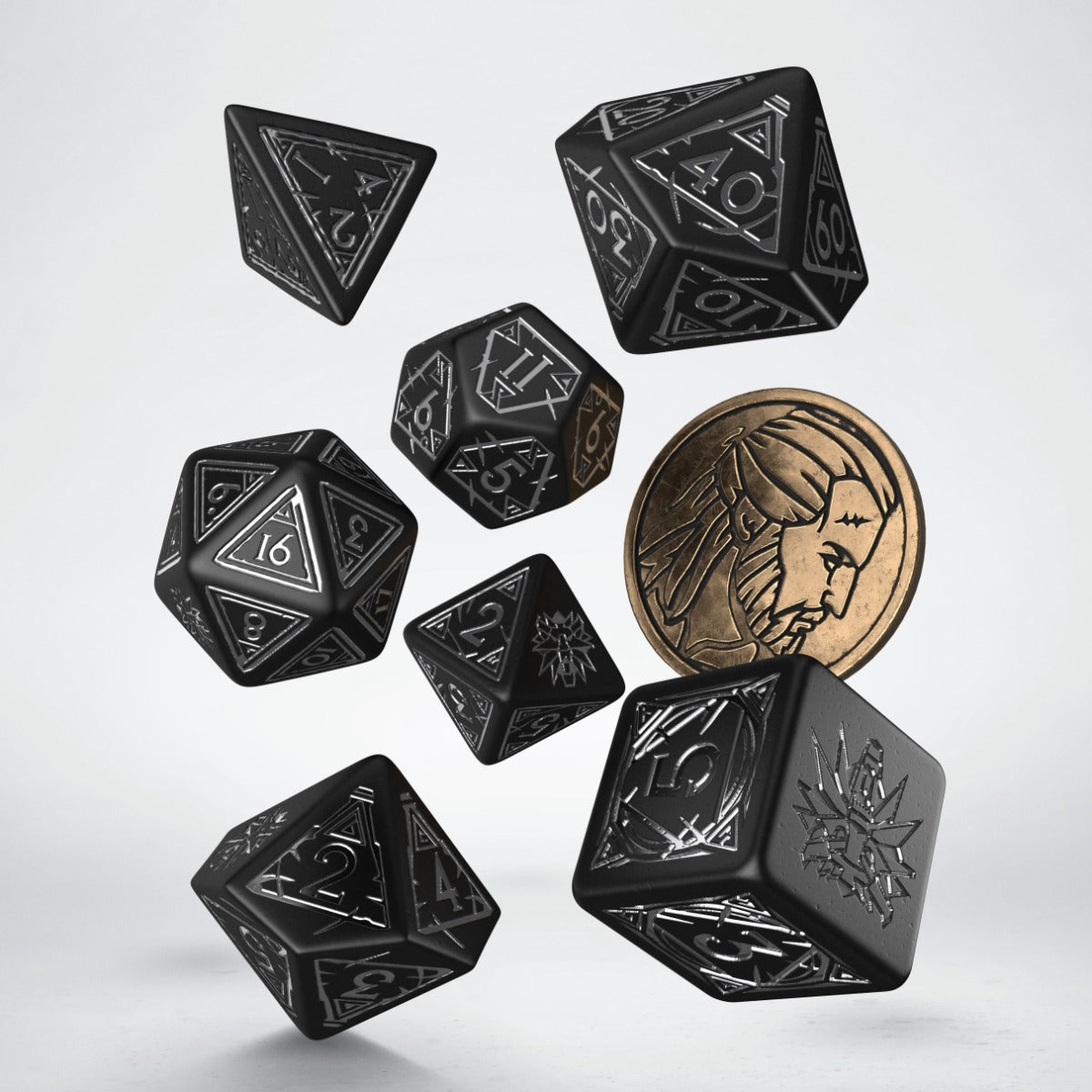 Q Workshop - The Witcher Dice Set Geralt - Silver Sword Dice Set 7 With Coin